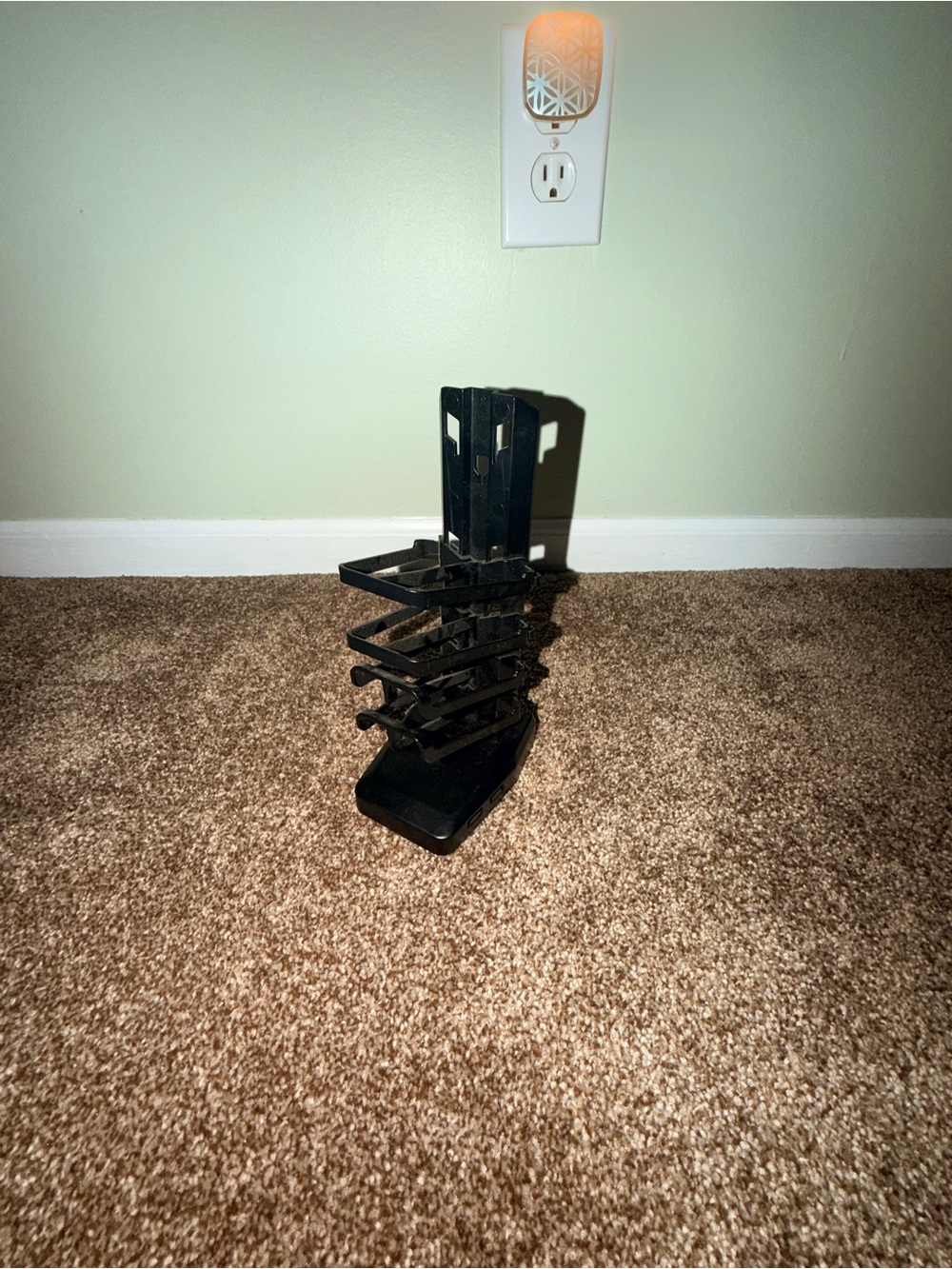 Black Adjustable Metal Media Organizer Stand